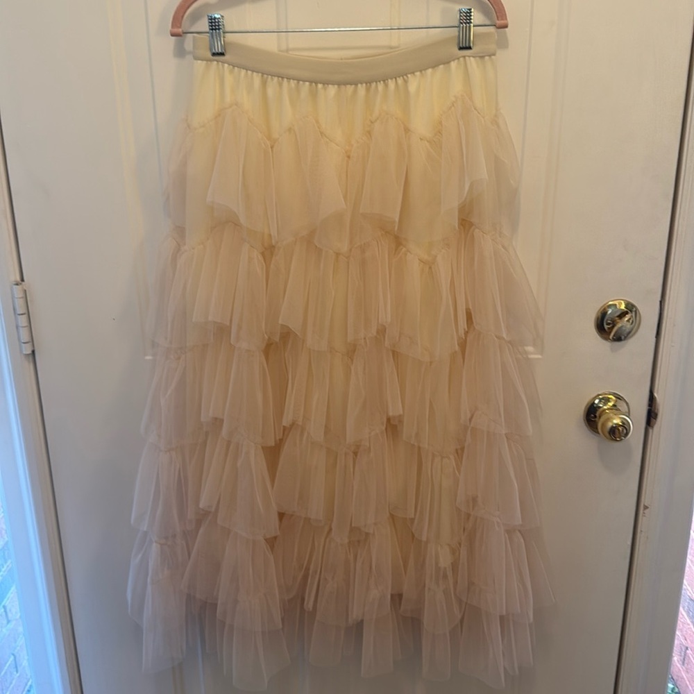 Elegant Cream Layered Tulle Skirt